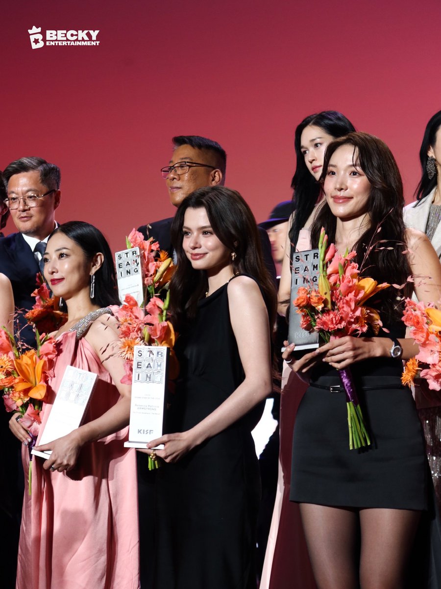 IgniteTheLight7's tweet photo. KISF history is very short yet, but considering where it comes from(BIFF), this awards is so reliable, prestigious, and recognized. 

REBECCA X KISF2026
#BeckyxKISF2026 #beckysangels 

What Becky is in the entries means her level already reaches qualified globally.

So happy to see she won the Rising Star awards, which is by jury and also existing awards from the start.