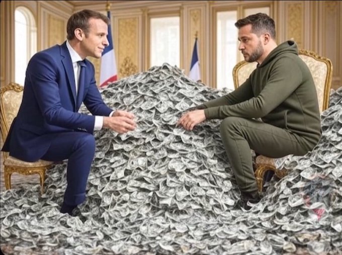 jean27435's tweet photo. @Resistance_SM La romance de Zezette et de macronescu commence à nous les briser menus !!!... https://t.co/WoZ9pzQQi8