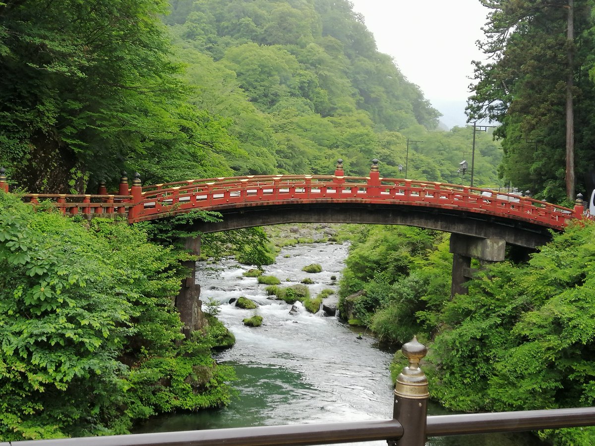 knsymk0511's tweet photo. #日光
3年ぶりの日光、東照宮、金谷ホテル、神橋、華厳の滝…景色は、そのまま、こうして何年何十年何百年…と続いていくんですね https://t.co/0gzNahn2YK