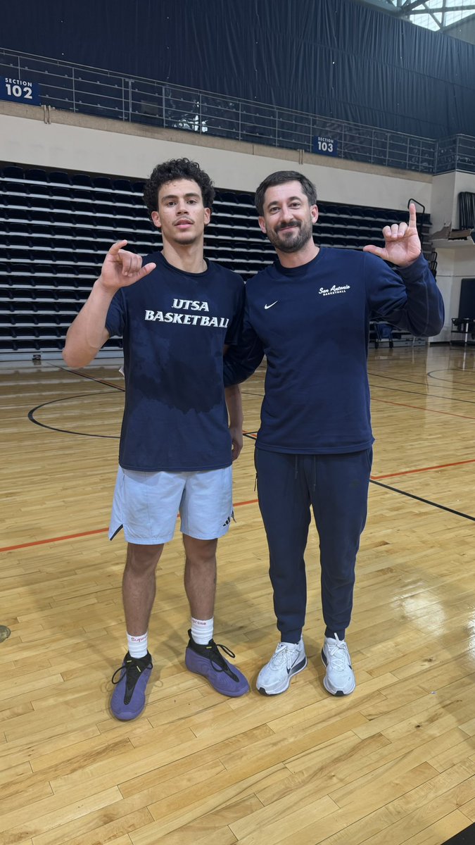 Joezia_30's tweet photo. Thank you @UTSAMBB for an amazing time at the elite camp. I had an amazing time and learned a lot. Can’t wait to see you guys at TABC and other further events. #gobirds?
@NBowman10 @CoachJBrooks3 @CoachAClaunch @Coach_Pres 
@RPHS_BoysBBall @tj_ford https://t.co/LV9HV5BYXl