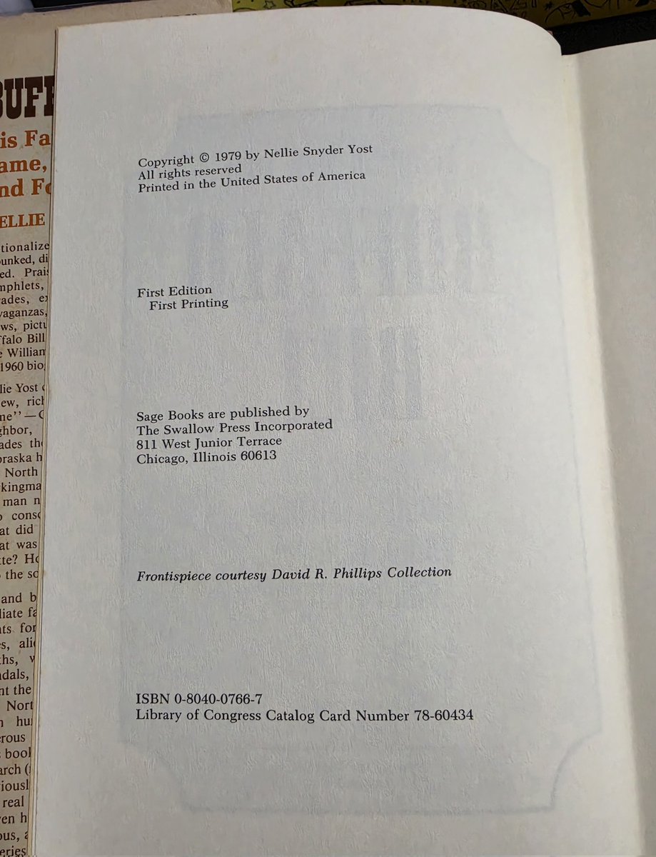 LeeJames3rd's tweet photo. Hey @EBischoff!  I came across this and your the only person i "know" that knows about this stuff.  You have any info on the book and author?  I have what AI says but id like a real person's opinion.  Any help is appreciated!  - loyal ringclassics/AFS member. https://t.co/2MpTt90tQV