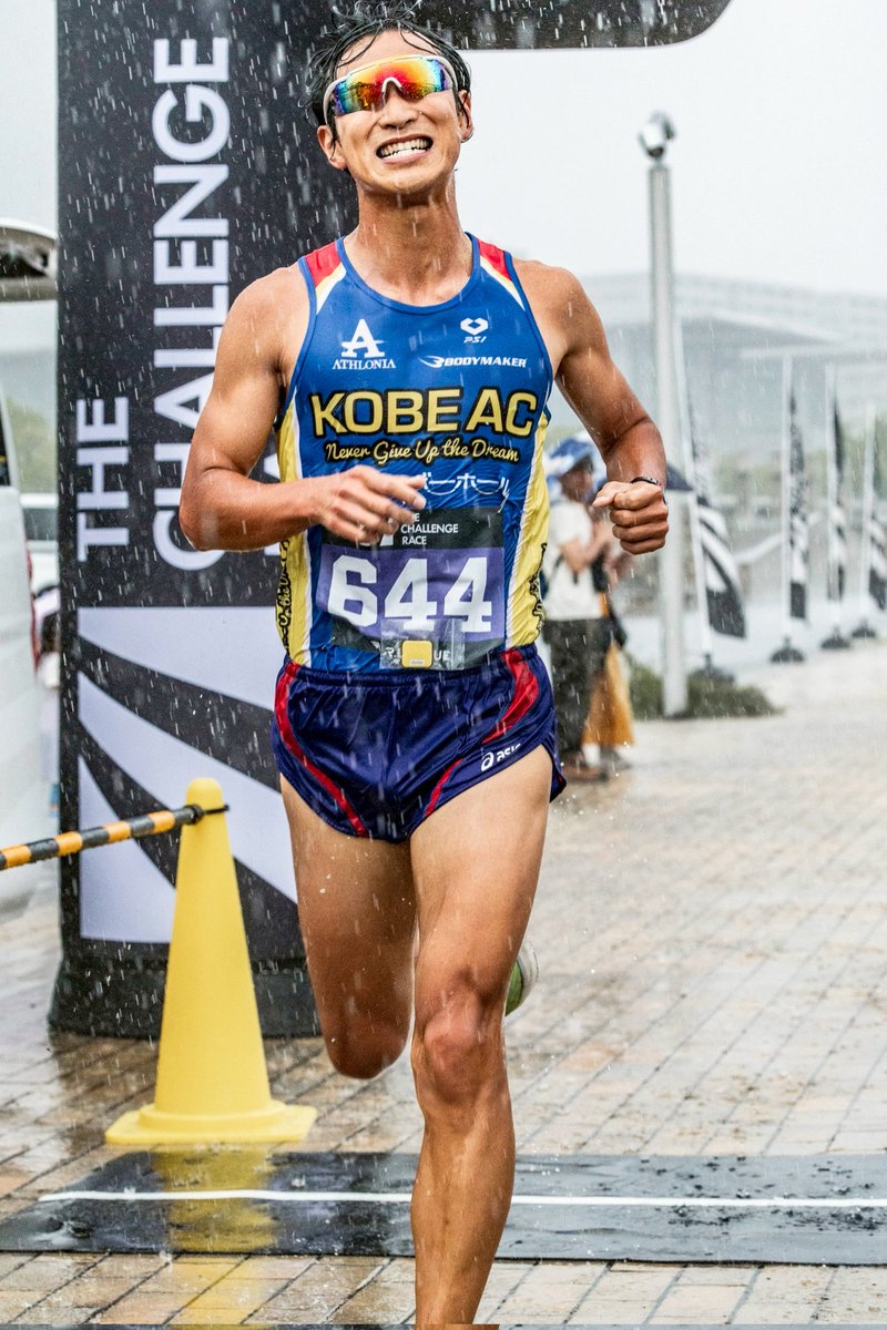 kazuyamatsui_ac's tweet photo. RDC八木勇樹さんプロデュース
The Challenge Race in HAT神戸
雨天の中のレース。
めっちゃキツかったぁ💦
やっぱり、走るん好きなんやな〜と
自分でも理解できる公式写真の数々。
撮影くださり、有難うございます！！ https://t.co/xWm1ifokea