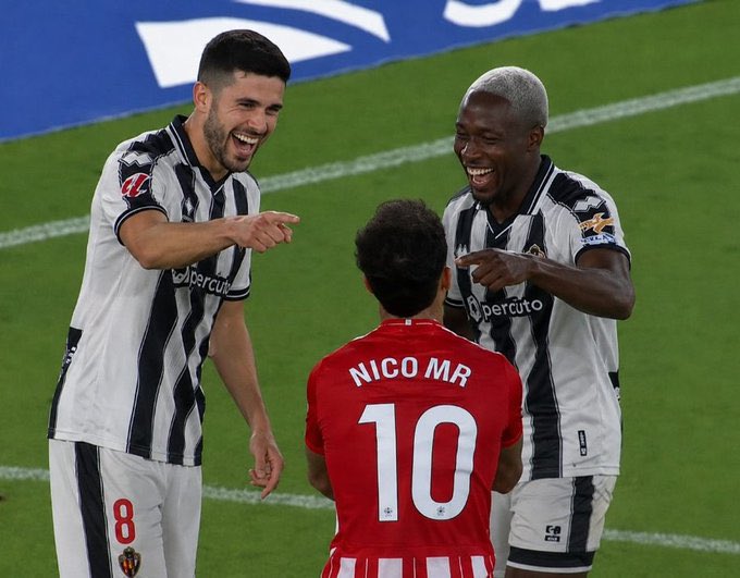 DavidRamiirez's tweet photo. @U_D_Almeria https://t.co/mE4ZPyvvAT