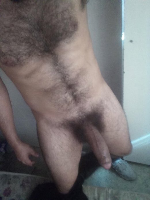 Men4Us's tweet photo. Should I shave!? https://t.co/9ajXuiMhWM