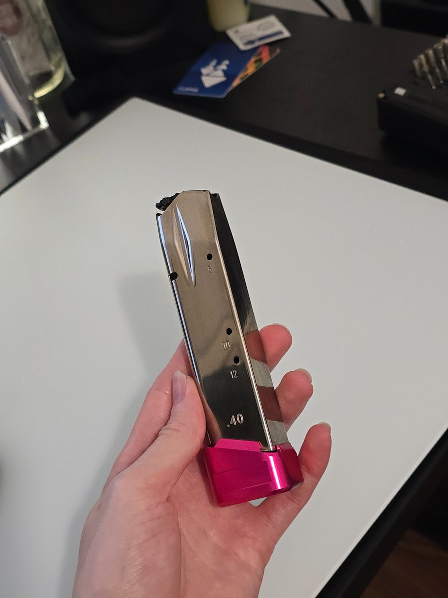deathstranding's tweet photo. epic mail day for my transgenderized shadow 2 https://t.co/X7xtoStJQU