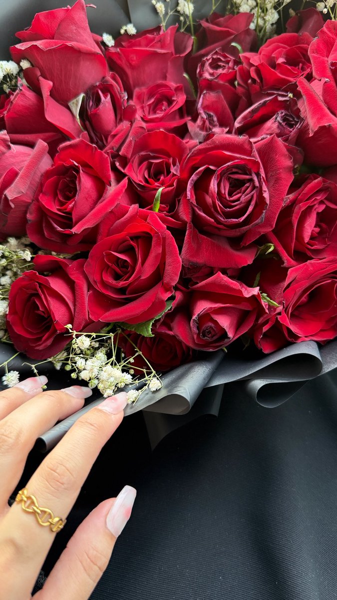 __nonu's tweet photo. راح ضلني احبك كل مره .. متل الاول يا حبيبي ♥️ https://t.co/Snxxvsdsts