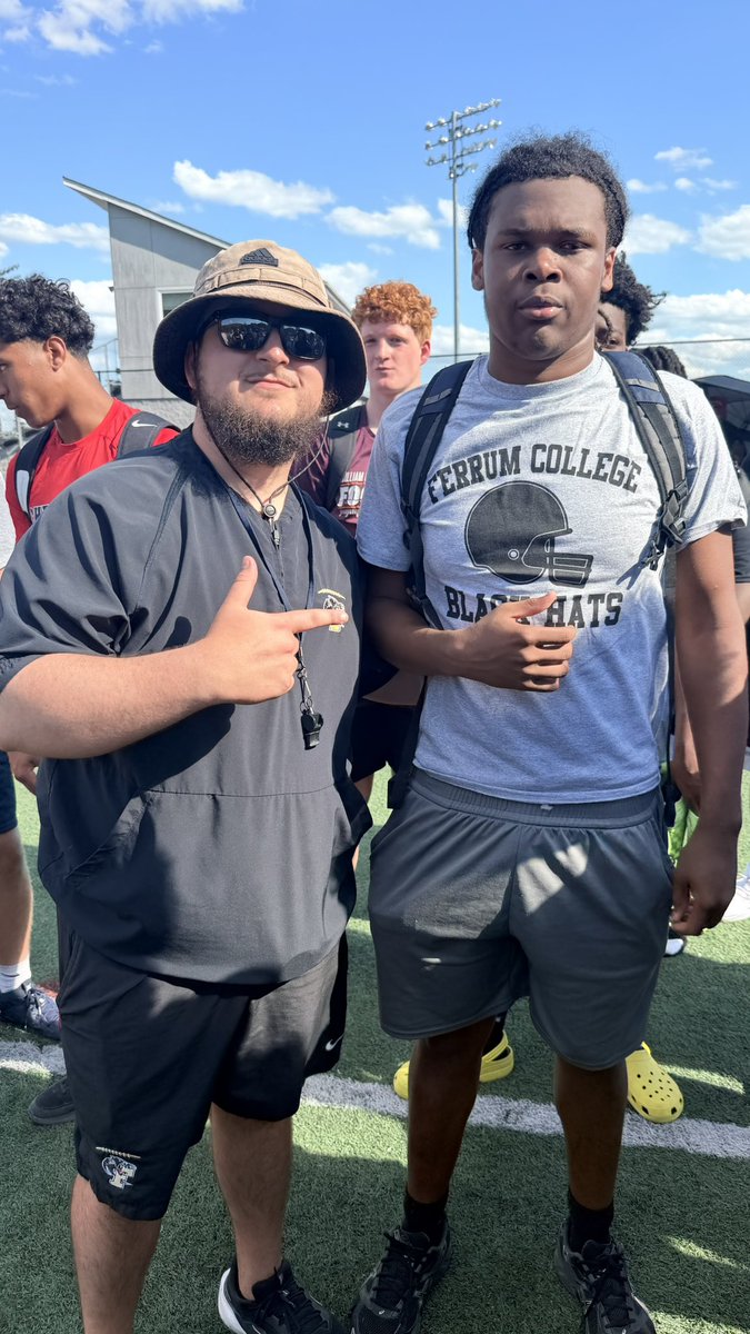 JaionTucker's tweet photo. Had an amazing time at Ferum  thank you coach for the opportunity and the invite it was great seeing and meeting coaches and getting knowledge about the game 
6’3
200
Olb/te
 @coach_ksherman 
@thetruAK 
@CoachJeffGerzog 
@coach_J_Santi 
@Coach_lrob 
@Coach_AjHopke 
@C_Perdue4 https://t.co/aEOoiWAdUD
