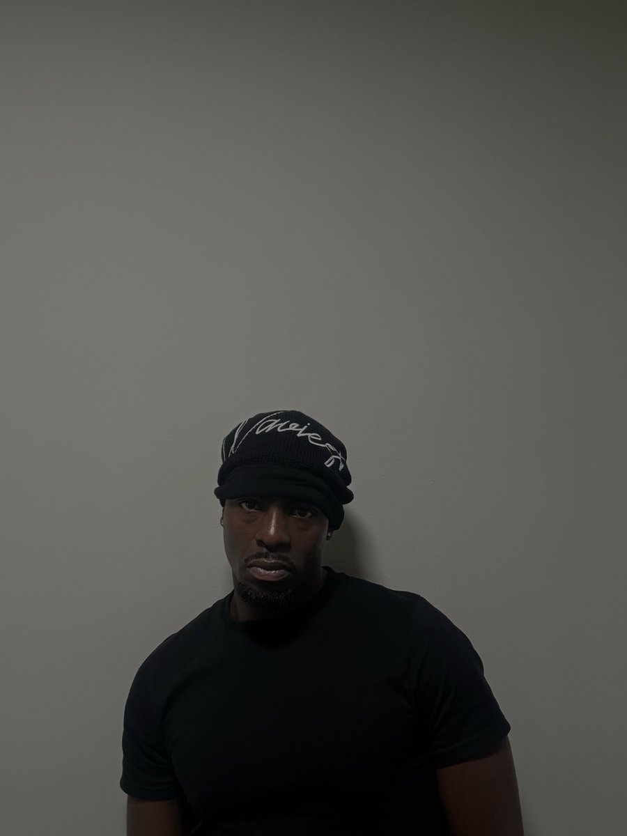 DaWaviest_'s tweet photo. Waffle Beanies Loading ✨ https://t.co/THhSMjiuFL