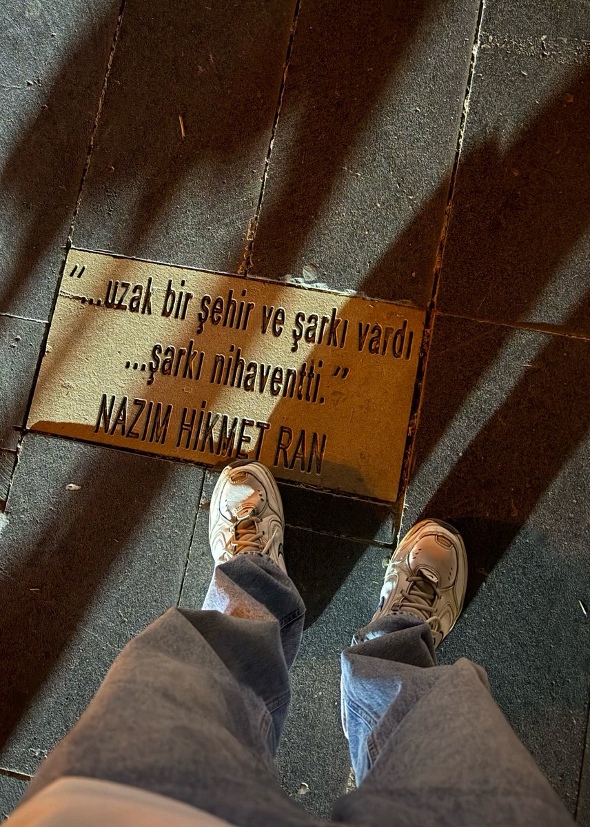 Kayaaa0644's tweet photo. kütük neresiydi kardeşim? https://t.co/9CaDpSDsyg