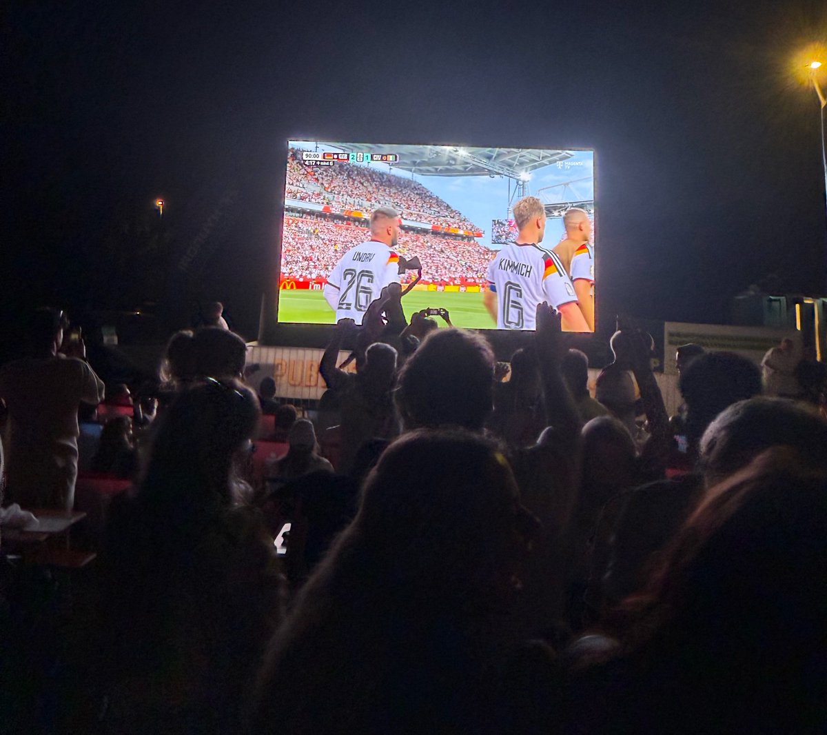 fiago7's tweet photo. DENIZ UNDAV FUSSBALLGOTT 🇩🇪🦅🏆 https://t.co/0DgGKwGaRb