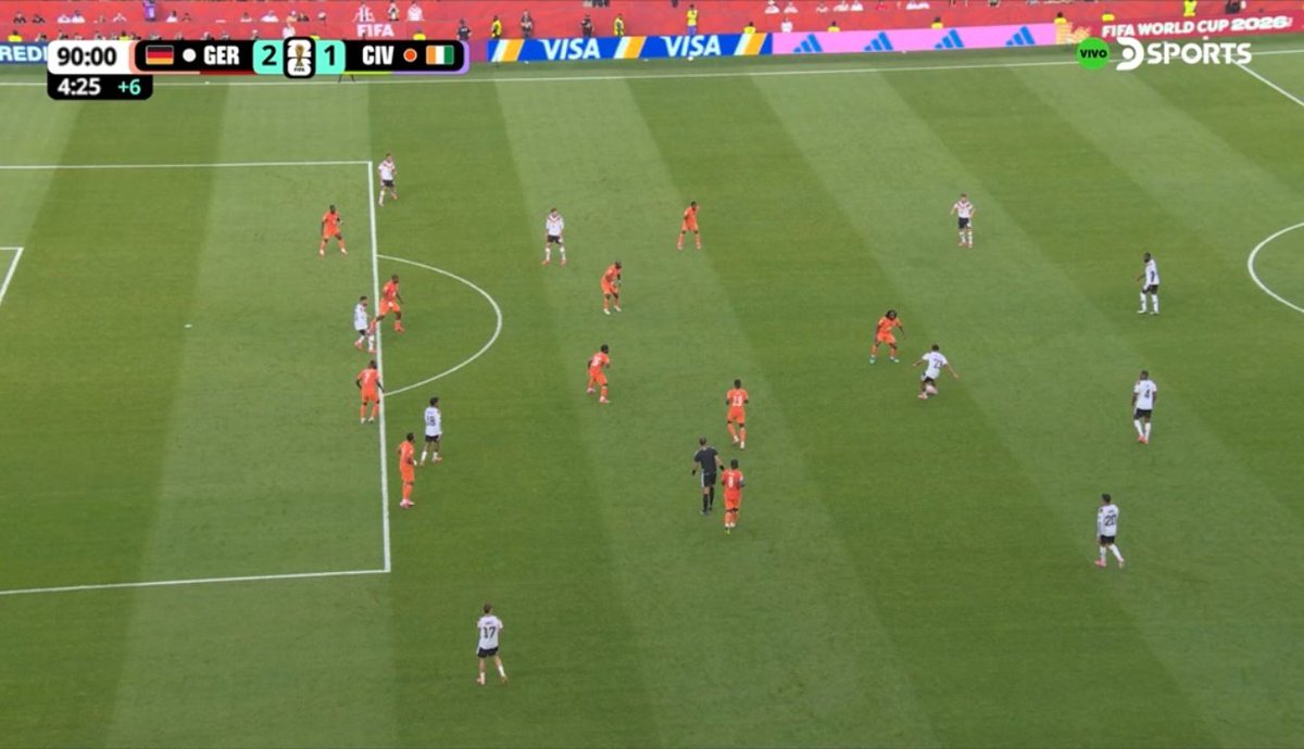 iMiaSanMia's tweet photo. What a pass by Nmecha! https://t.co/LReqm9V6p5