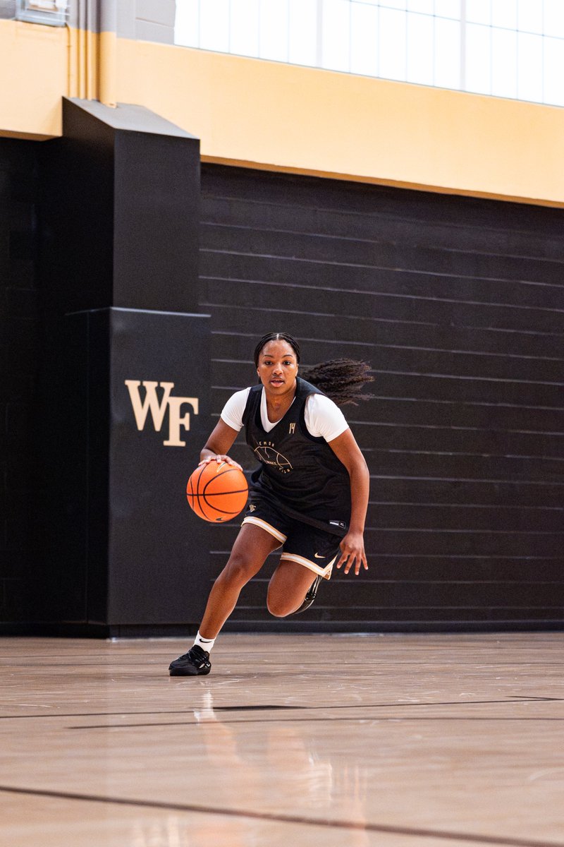 WakeWBB's tweet photo. Wrapped up week 1⃣ https://t.co/1aFQLxFy1f