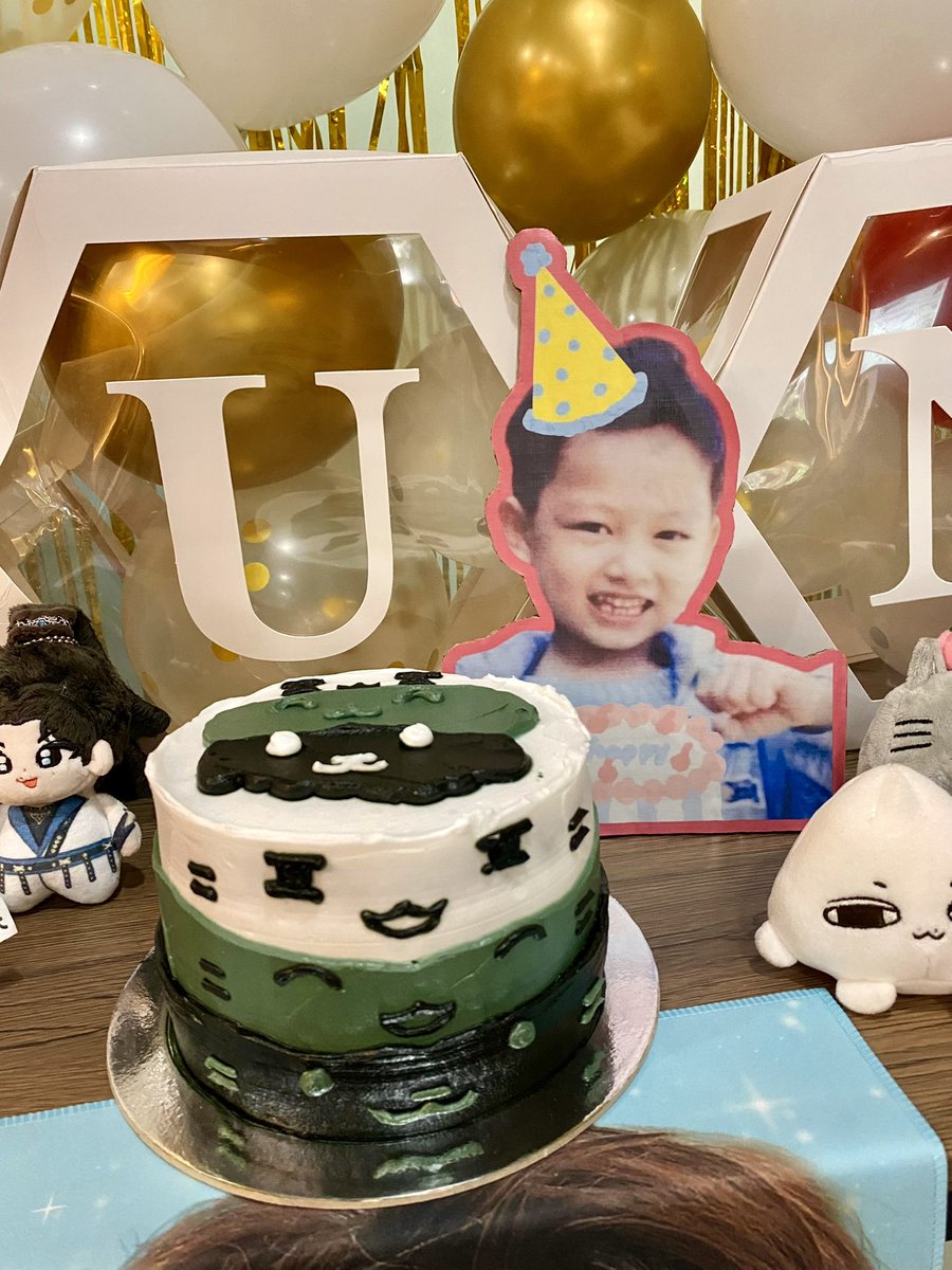 jihanjun13's tweet photo. First time organizing a CSE with @hanshushino_fam for JUN’s birthday, and thank God it was a success 🥹

Thank you sm to all the Huihuis and Carats who attended ✨

and special thanks to @CrescentJun_PH @JunbarCN for the amazing kits 🤌🏼

#SecretsUnderTheMoonlight_CEB https://t.co/qyVHuMtyHk