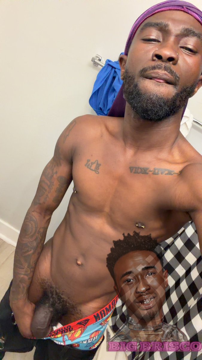 BIGDICKBRISCO's tweet photo. FRESH OFF WORK WHO WANNA SNIFF 👃😈💜 https://t.co/MHoXrCCFdy