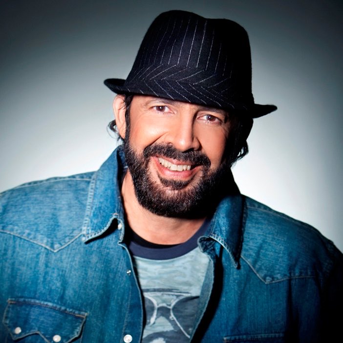 Haltutu's tweet photo. El artista dominicano "Juan Luis Guerra" dona $2.000.000 para la comunidad LGBTQ+ por motivo del mes de orgullo.

— "Ojalá encuentren cura pronto", expresó el intérprete de Bachata Rosa. https://t.co/7zTotJbLDP