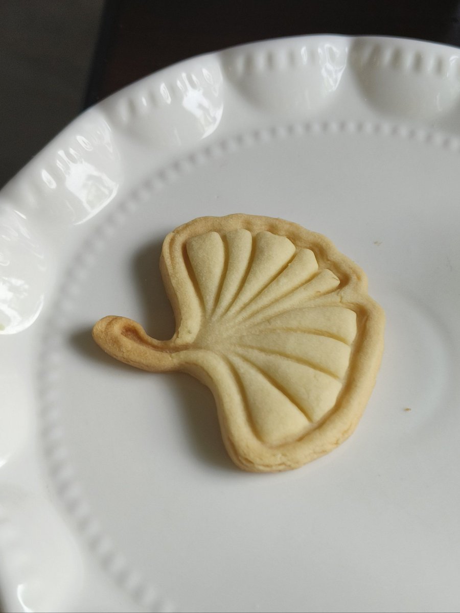 w0VYORlbntGN4i5's tweet photo. Just borrowed your neighbor's sugar to bake cookies Hand them a warm one right back—small smiles make a big neighborhood!  #NeighborLove https://t.co/1pSnYxIp2d