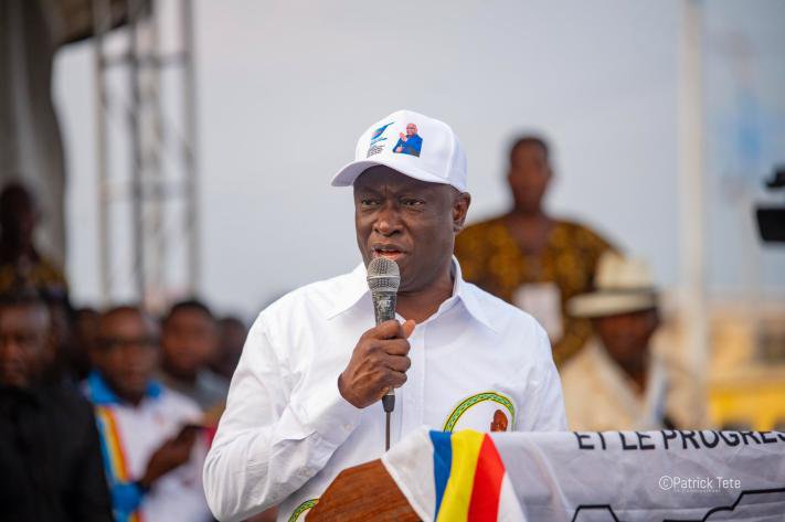 BilamboPat30382's tweet photo. #RDC : « @TataCardinal Ambongo et #Donatien #Shole n’ont aucun mandat.
Shole n’est même pas marié…Ils ont de la chance, parce qu’ils ont à la tête de ce pays un président bien éduqué. »
@AugustinKabuyaT président ai #UDPS après prise de position CENCO
Contre le Changement de la Constitution.