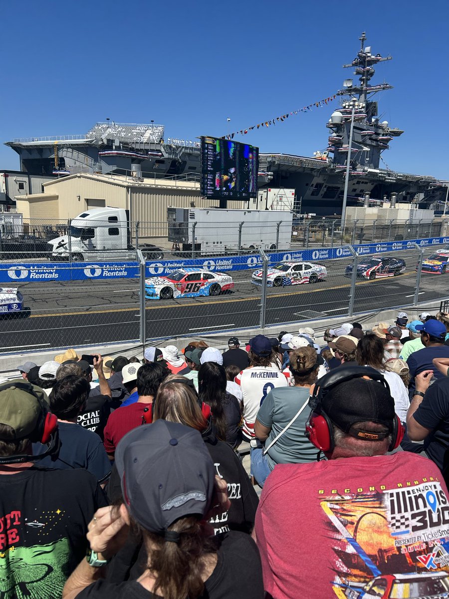 HiMyNameIsLogi's tweet photo. @SiriusXMNASCAR @NASCARSanDiego https://t.co/BdcZBYF4h0