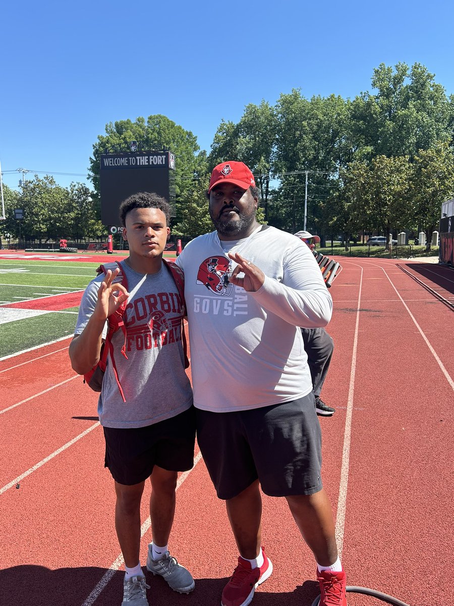 TP__33's tweet photo. Had a great day camping with @GovsFB !! https://t.co/GrSL00xiom