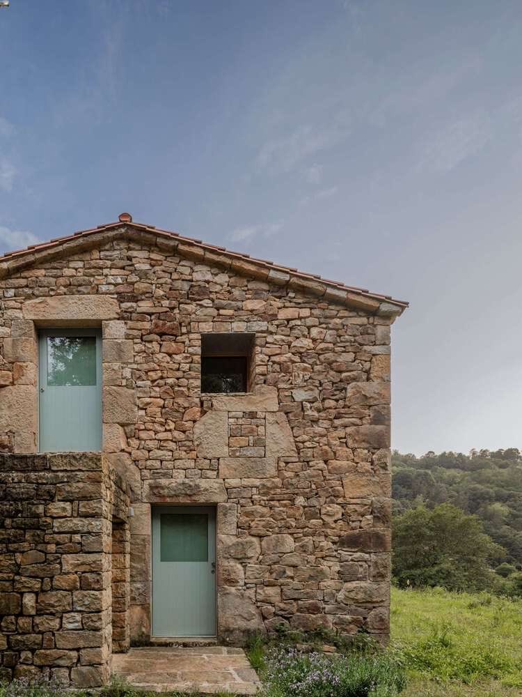 jm__sanchez's tweet photo. Mínima | Arquitectura
Biderbost | Fotografía
https://t.co/nx2DT1yb9r https://t.co/CMN18vcUqH