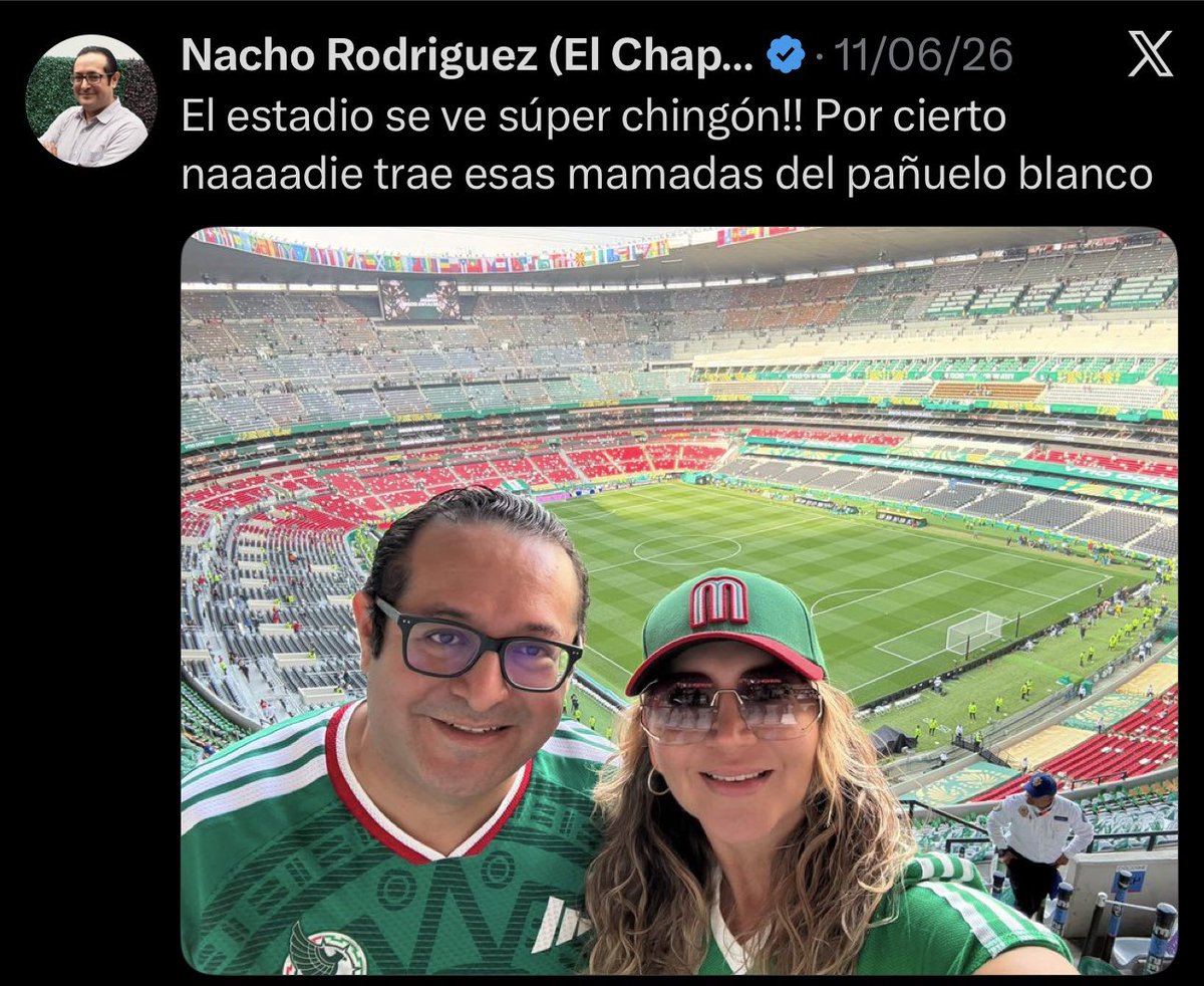 ATxAma's tweet photo. @_VicenteSerrano Serr-Ano
Esta mejor esta de tu "bro"
Se exhiben y hacen exactamente lo mismo , df lo que tanto critican 

Opinale.... https://t.co/P8No416URo