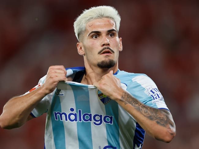 LaLigaenDirecto's tweet photo. #DATO HISTÓRICO.

11 ascensos del Málaga CD y 3 ascensos del Málaga CF.

El @MalagaCF es el equipo con más ascensos a Primera División de TODA la HISTORIA contando ambos clubes. https://t.co/sUBfZw8mhg