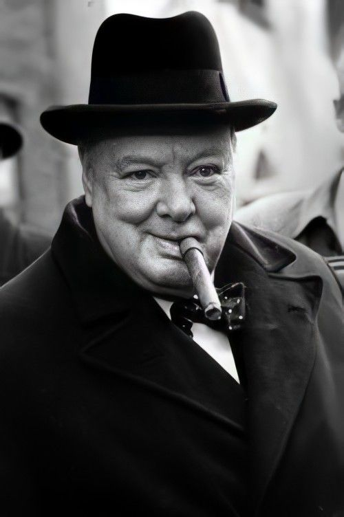 isafernan's tweet photo. «No basta con dar lo mejor de nosotros; a veces debemos hacer lo que se requiere.»

— Winston Churchill https://t.co/PwKLvafVoX