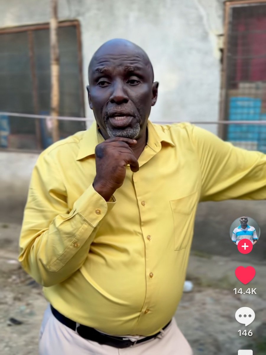 Syengophilip's tweet photo. My friends:this song of yours won't trend😂
My marketer:👇👇#worldcup #diameterpallet https://t.co/Z2YtoMfLRA