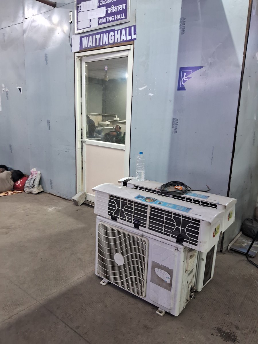 UdiptaBahali's tweet photo. The AC waiting hall at Secunderabad is a masterpiece. The word "AC" on the display is thoughtfully concealed, and two AC units rest outside like museum exhibits. Perhaps the cooling is meant to be psychological rather than physical.
@RailMinIndia @RailwaySeva https://t.co/LWHSUdHJ7X