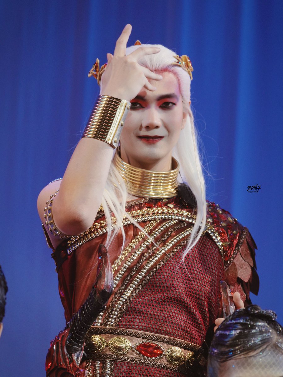 hlwilualauh's tweet photo. Wayujak!Why are you so cute~

“你是我唯一的偏爱 
是我所有原则的例外”
✨@JakeB4rever ✨

NAKARACH THE MUSICAL
#วายุจักรนาคราชD2
#BuildJakapan 
#Beyourluve https://t.co/r86GUtO948