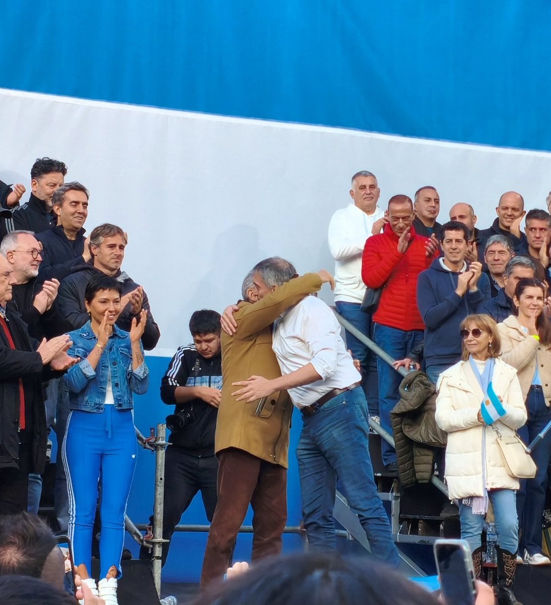 leosansok's tweet photo. Esta es mejor todavía ✌🏼🇦🇷 https://t.co/lfnnjXh8yK