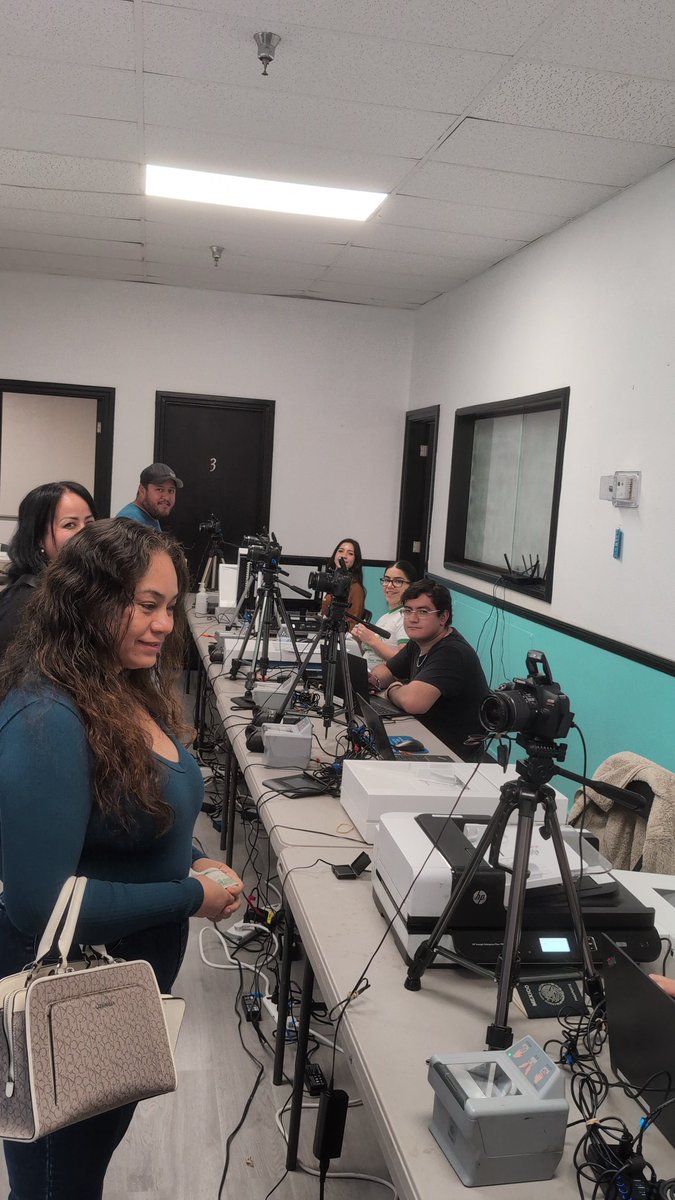 ConsulMexOrl's tweet photo. Consulado Móvil en Haines City, acercando trámites y servicios a nuestra comunidad migrante hispana #SRE #ConsuladodePuertasAbiertas #CancilleriaMexico https://t.co/SnlIk6xpFH