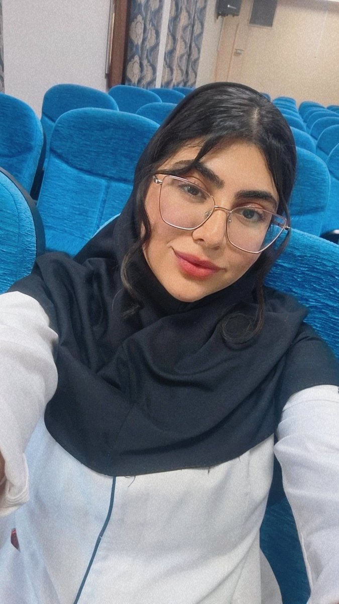 _Kanobos's tweet photo. وقتشه به کارآموزی های فراوان و از دست دادن تابستون و خدافطی از شهرم ،سلام کنم https://t.co/wXsbwrWS1F