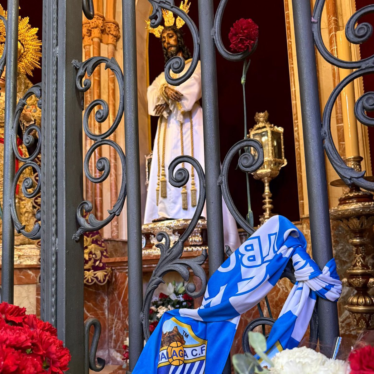 cautivotrinidad's tweet photo. El Señor siempre escucha a su ciudad.

¡Lo hicimos, Málaga!

Enhorabuena al equipo y a toda la afición. 

El Cautivo y la Trinidad siempre con el @MalagaCF. https://t.co/D4pNLaUU22