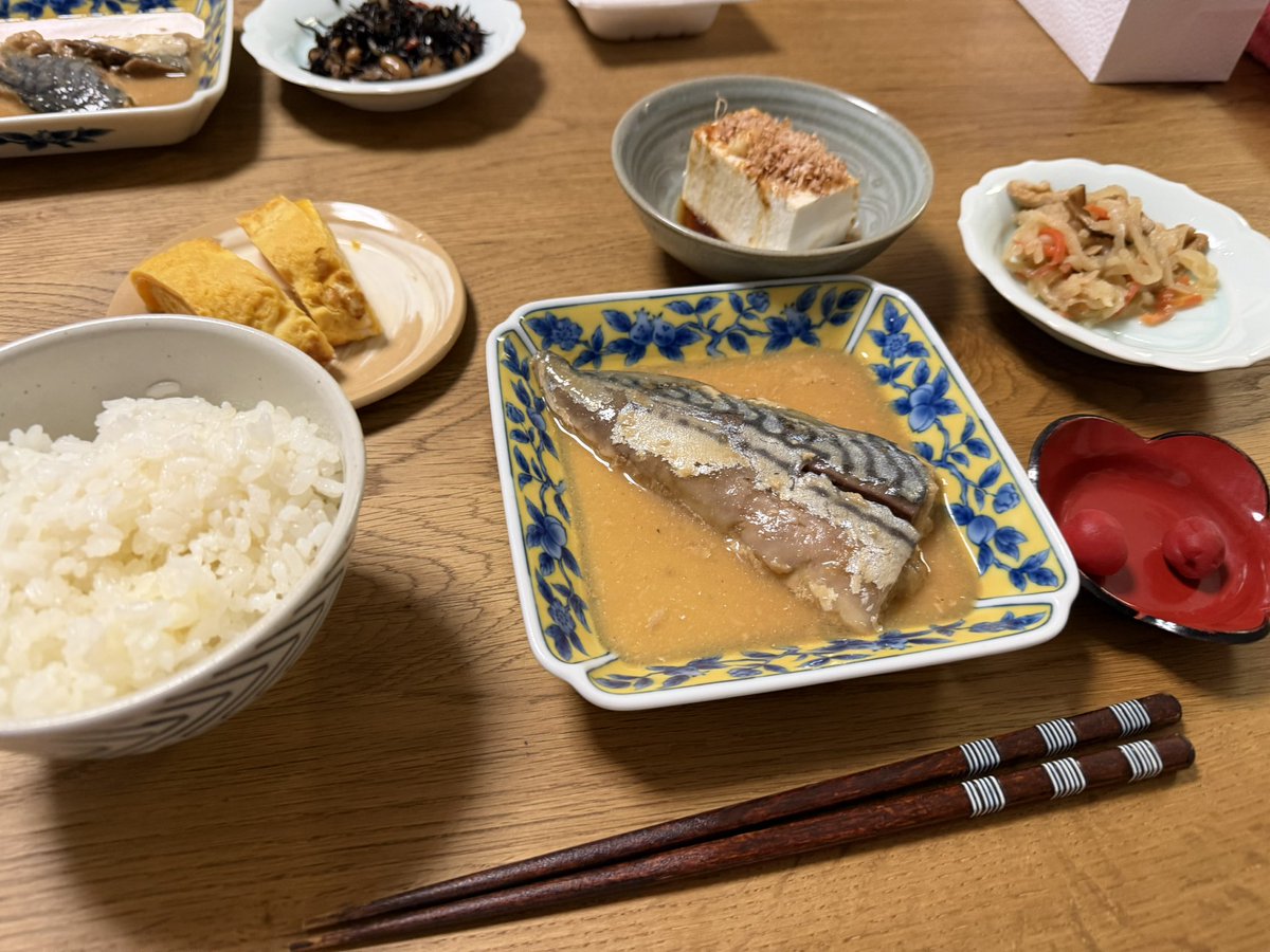 Alice07060's tweet photo. 食 https://t.co/oFaNj1CmJB