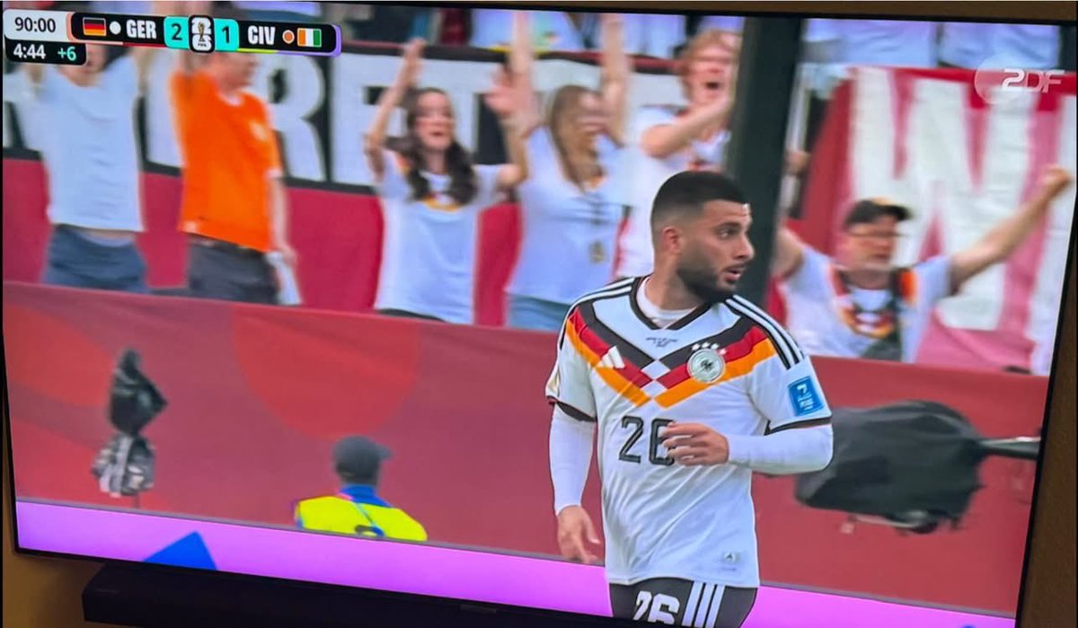 Kurdische Gemeinde Deutschland ☀ tweet media