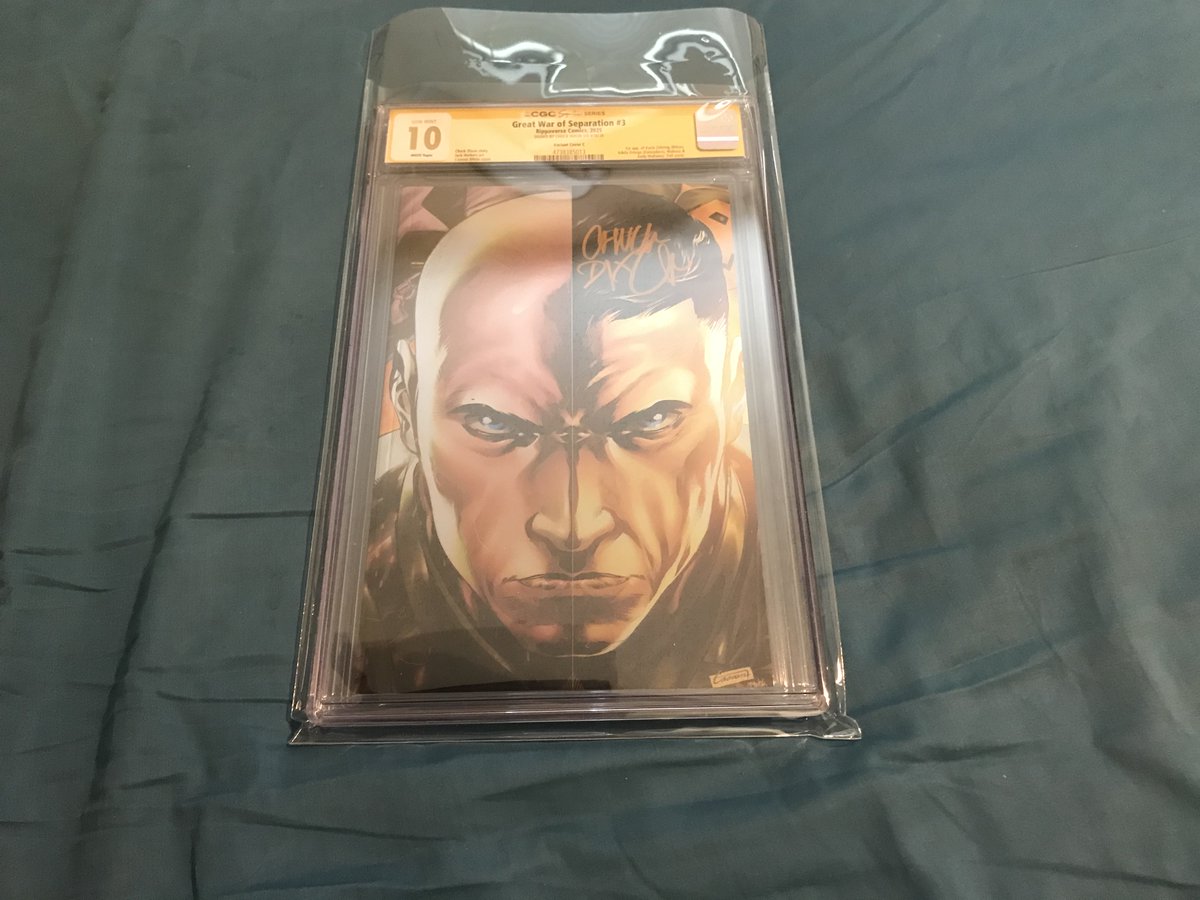 Outrider0071's tweet photo. @EricDJuly What a nice surprise!  Another perfect 10 to add to my collection.

Hail to the Rippaverse! https://t.co/iZ6RYc6dnd