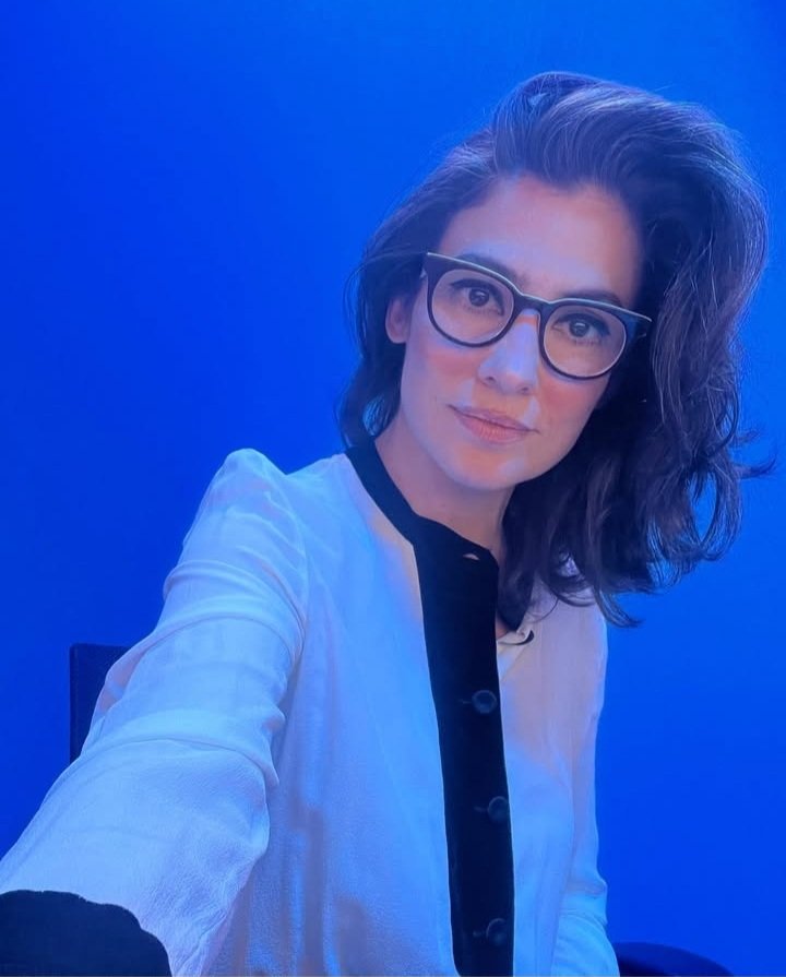 biabatella's tweet photo. Pra chamar a renata vasconcellos de feia o maluco tem que ter bosta na cabeça, na moral https://t.co/LDDetBMvbm
