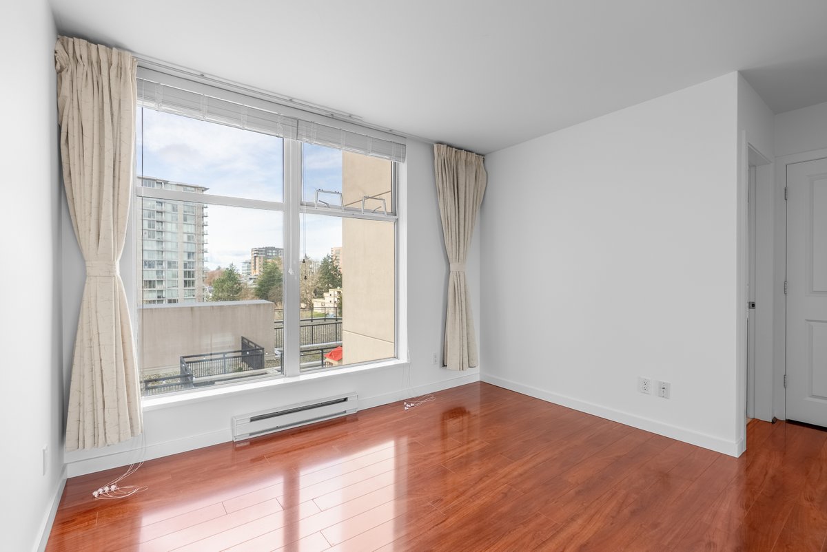 anitachanCA's tweet photo. 706-8460 Granville Avenue
JUST SOLD JUNE 11, 2026!

Bright NW corner unit with 3 bedrooms, 2 baths and stunning city and mountain views. 

Call 604-258-8866 to get the same results.

RE/MAX Austin Kay Realty &amp; RE/MAX Anita Chan Realty
110-6086 Russ Baker Way, Richmond BC V7B 1B4 https://t.co/1HdoyvUwn6