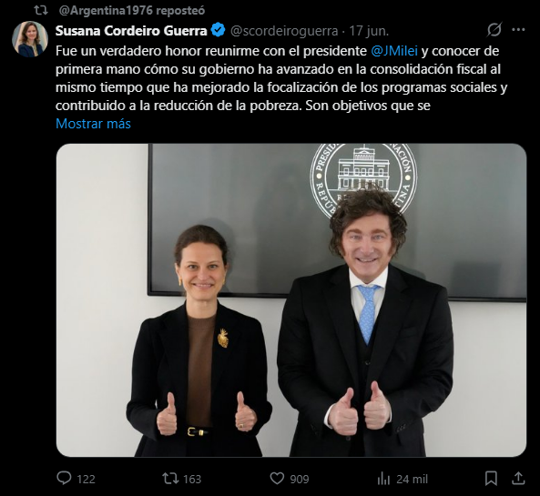 PNapo5's tweet photo. @RubenCabri73082 @jon_055 @HagovLemoine @NegroCensurado mira lo que repostea el mogoliko jajaajjajaajajajjaajajjajajajajajajaajaj https://t.co/iycffF8Y7y