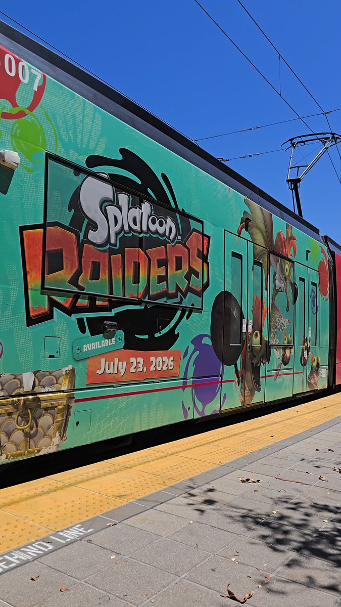 Drawzosward's tweet photo. @SwitchySh4rky San Diego Train has 3 Differents covers un 3 Differents Trains https://t.co/37TD2XdH98