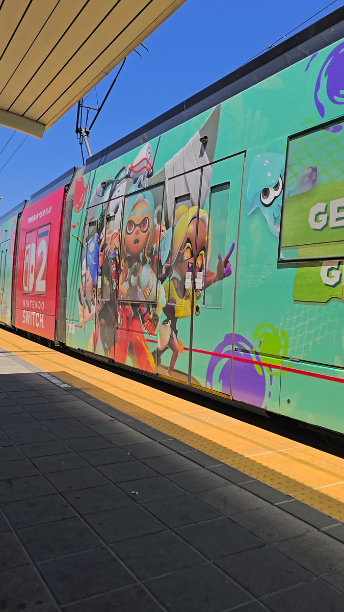 Drawzosward's tweet photo. @SwitchySh4rky San Diego Train has 3 Differents covers un 3 Differents Trains https://t.co/37TD2XdH98