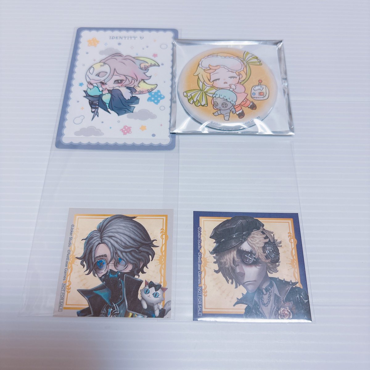sntysh's tweet photo. ▶︎譲渡交換　第五人格　幼稚園　おひるねタイム　缶バッジ　カード　フェア特典

譲▷☆夜の番人　墓守　納棺師　○機械技師

求▷同異種囚人>○のみ200+送料

☆は同種のみ
27日池袋(新宿)手渡し可能
検索からもお声かけよろしくお願いいたします◎ https://t.co/uVYw47nyAa