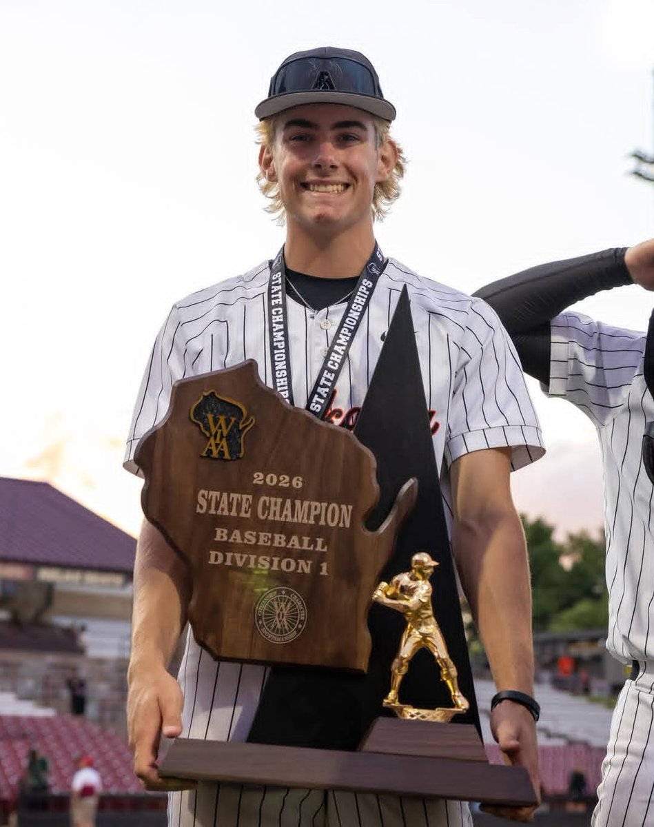 B_Jenkins7's tweet photo. Division 1 State Champions! Thankful to have been able to play with this great group of guys on @GhostHSBaseball.

State stats (3 games):
.500 AVG (4/8)
.636 OBP
5 RBIs
1 - 2B
2 - R
3 - BB
2 - SB
1 - State Championship!

@RaysNorth @Velocity_GB https://t.co/BIywfgKYIi