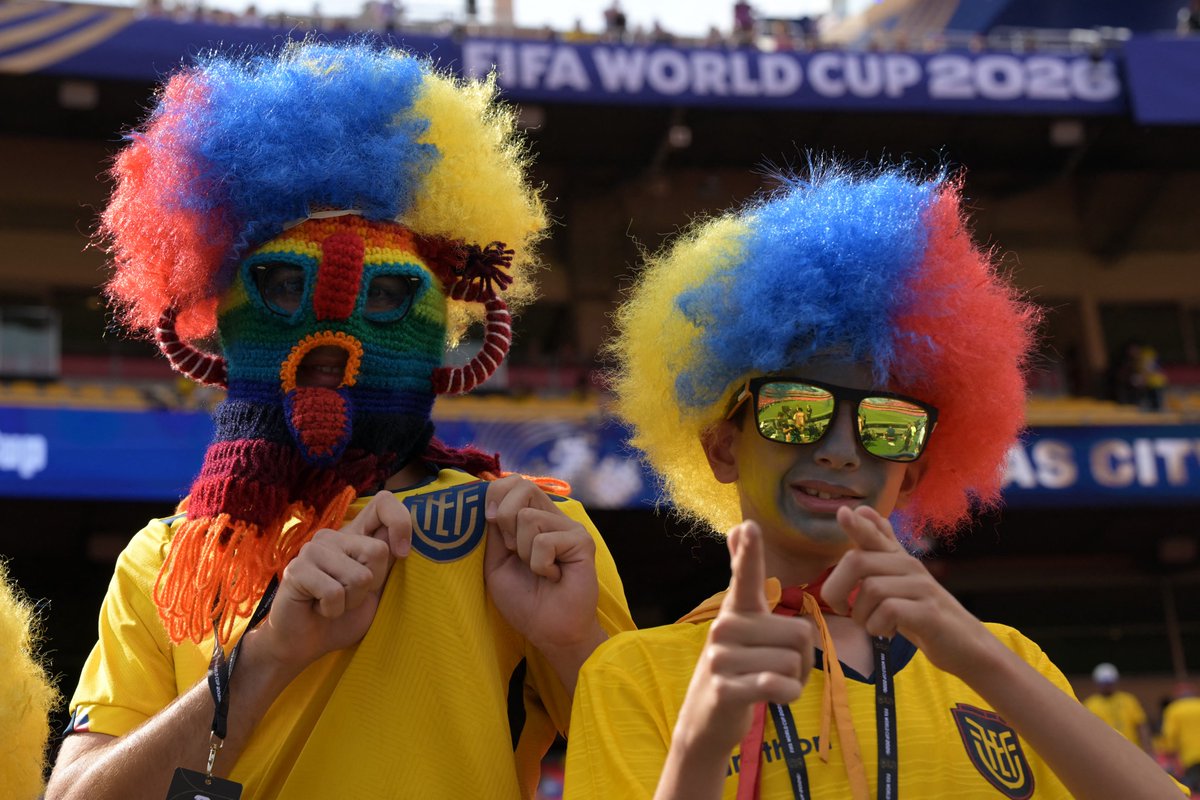 CONMEBOL's tweet photo. ¡Kansas va tomando color! 😍🇪🇨

#CopaMundialFIFA https://t.co/5WTy86jLVA