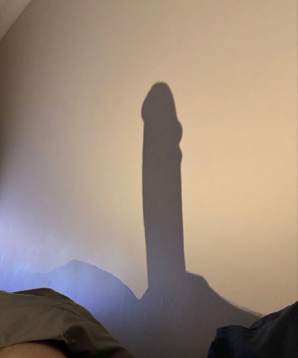 Max031803's tweet photo. Who’s tryna see the real thing
#bi #gay #horny #mlm #nsfw #nsfwtwt #bwc https://t.co/xjpDrycCzi