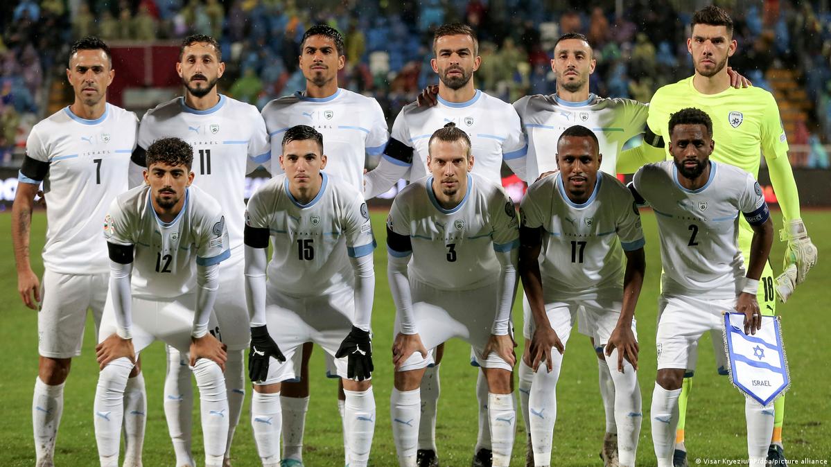 _Nsa_20's tweet photo. @alainsniper نقدر كمية الحزن عندكم لعدم وجود المنتخب الاسراماتي في البطولة https://t.co/h4JNWuc6Qt