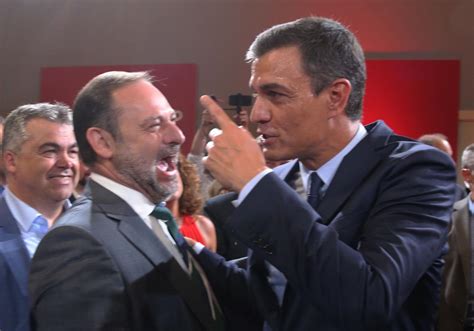 Alkas0072's tweet photo. @oscarlopeztwit Tienes más poca vergüenza que cabeza. https://t.co/J2FrYOW8Gd