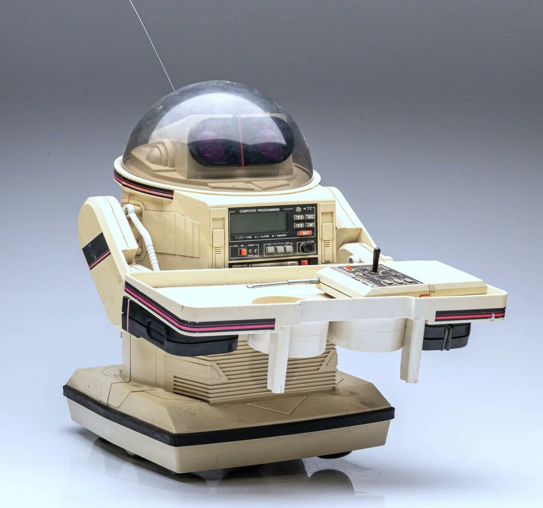 SciFiArchives's tweet photo. Tomy Omnibot MK II Tape Cassette Recorder, Japan, 1984 https://t.co/Nq0vmhXtNa