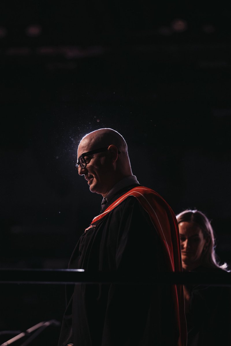 onlyadamsmith's tweet photo. First time taking grad photos. https://t.co/V2VBzs1Z6A